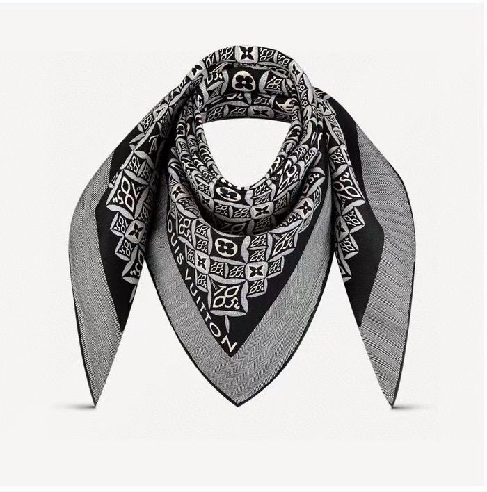 Louis Vuitton Scarf LVS00105